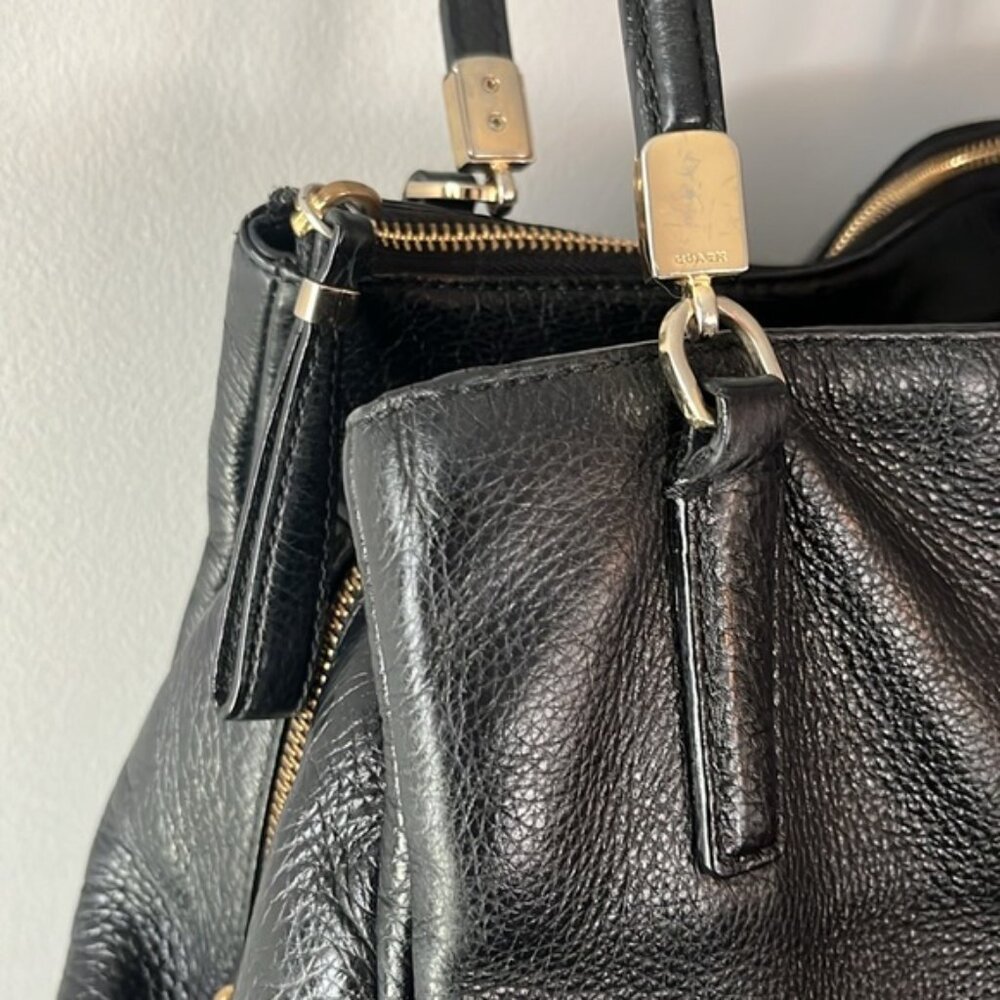 Coach Madison Cafe Carryall 27859 Black Pebbled Leather Gold Accents GUC - Picture 4 of 11